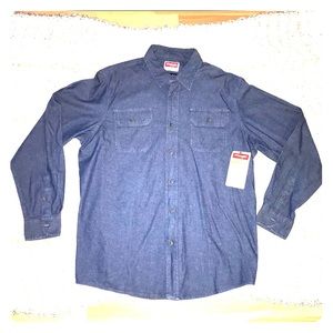 NWT Men’s Wrangler Denim long sleeve button down